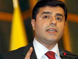 Demirtaş'ı korumaya giden ekibe saldırı!